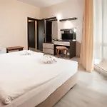 Hotel Lotos 3*