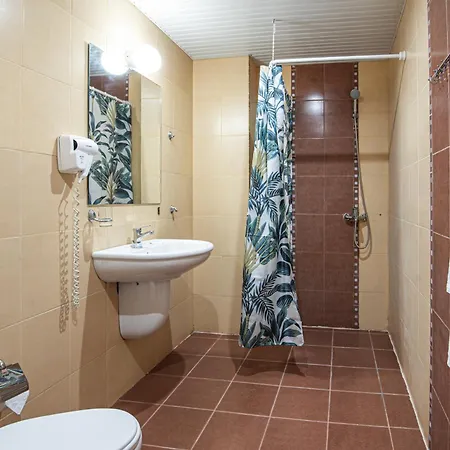 Lotos Hotel 3*