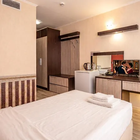 Hotel Lotos 3*
