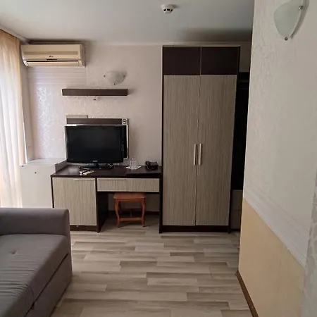 Lotos Szálloda Balcsik