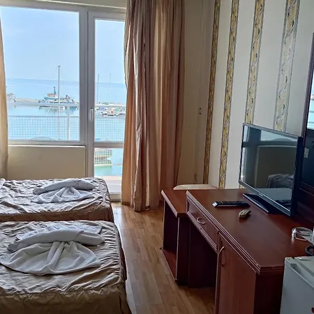 Szálloda Lotos