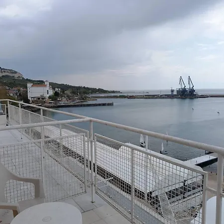 Lotos 3* Balcsik