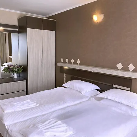 Hotel Lotos Baltsjik