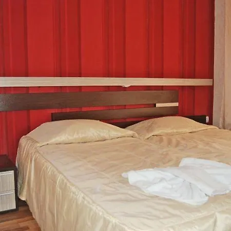 Lotos Hotel 3*