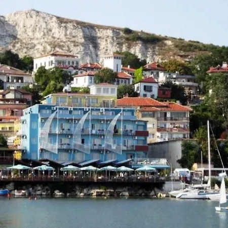 Hotel Lotos