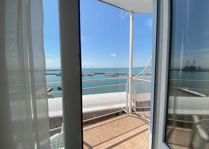 Lotos Szálloda Balcsik