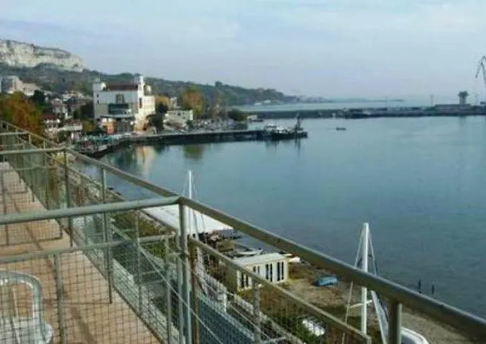 Lotos Hotel Balchik